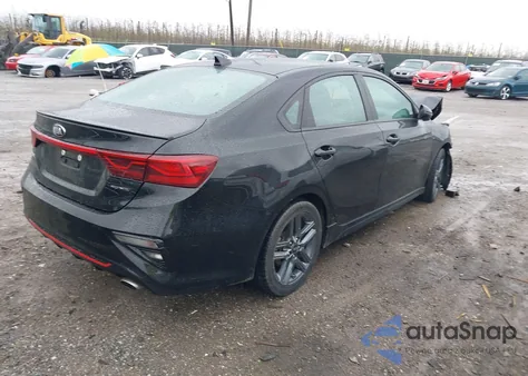 2021 Kia Forte Gt-Line из США, поврежденный, VIN 3KPF34AD4ME281775